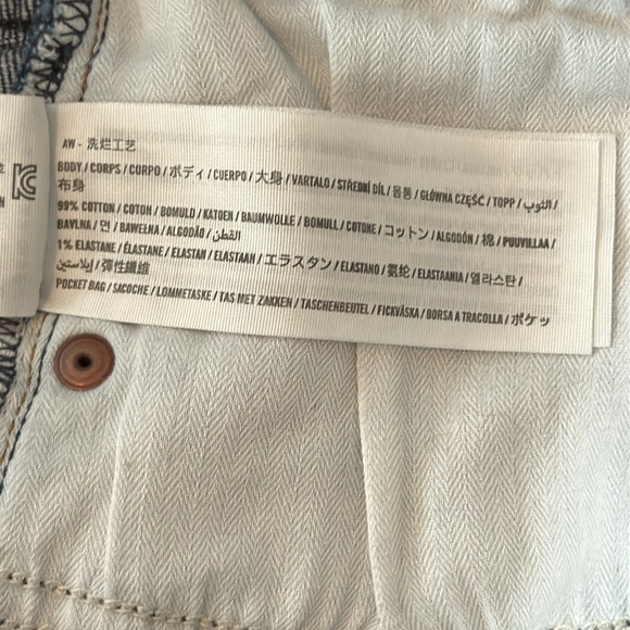 Abercrombie & Fitch The High Rise Mom Short 4" Inseam Denim Size 34/18 EUC - Picture 6 of 6